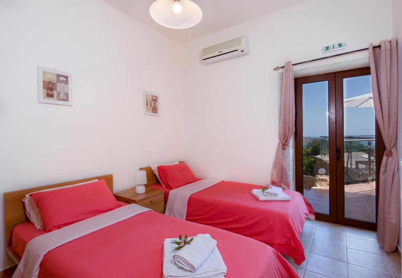 Villa Kourouni Stalos Exterior photo